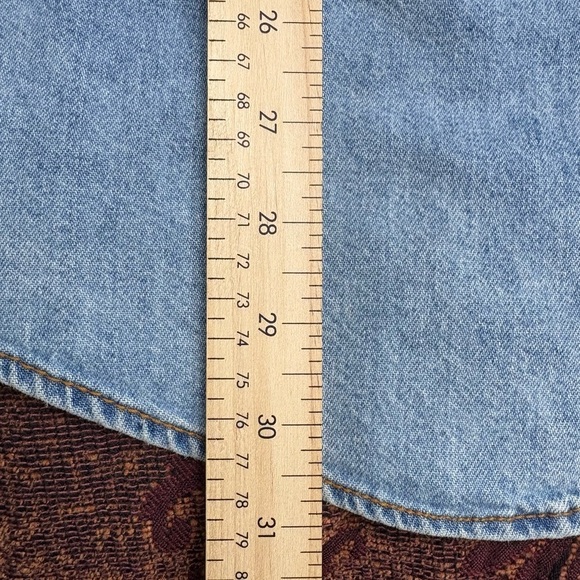 90s Levi’s Orange Tab Denim Shirt - Picture 5 of 6